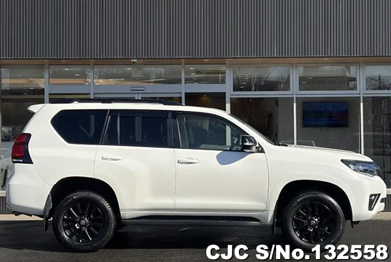 2023 Toyota / Land Cruiser Prado Stock No. 132558