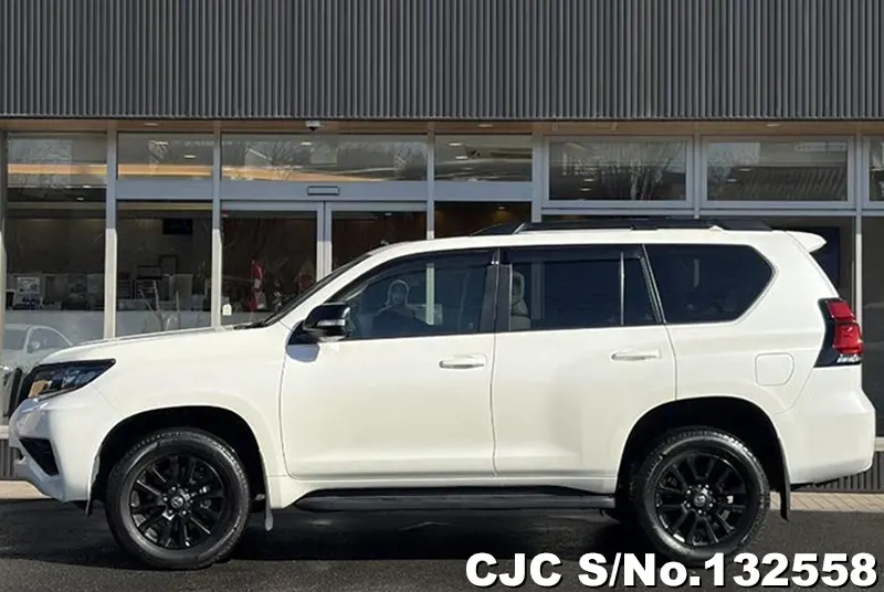 2023 Toyota / Land Cruiser Prado Stock No. 132558