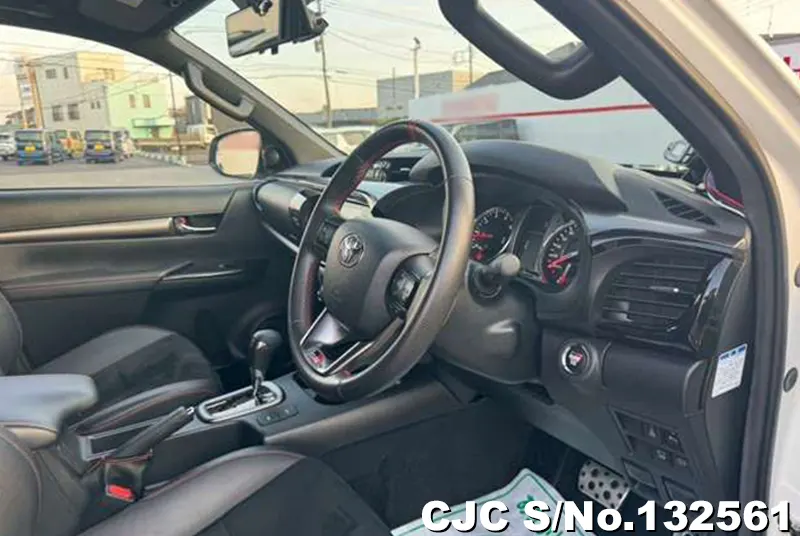 2022 Toyota / Hilux Stock No. 132561