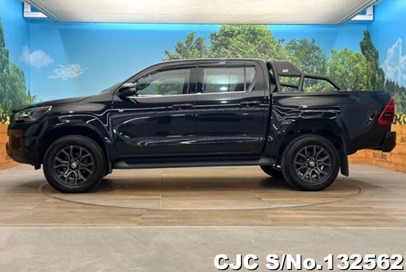 2022 Toyota / Hilux Stock No. 132562