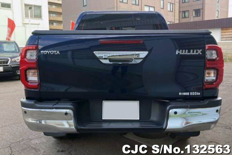 Toyota Hilux in Black for Sale Image 3