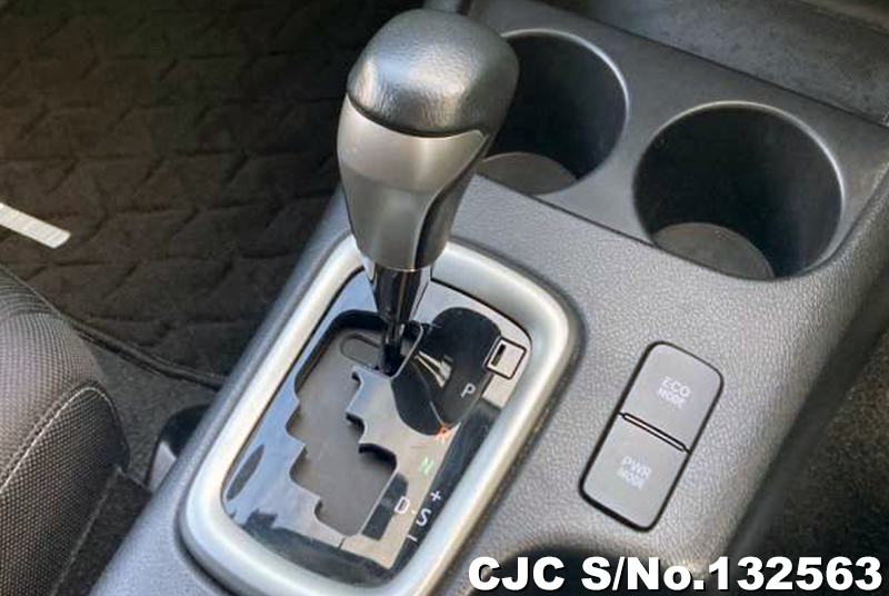 Toyota Hilux in Black for Sale Image 13