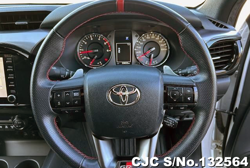 2021 Toyota / Hilux Stock No. 132564