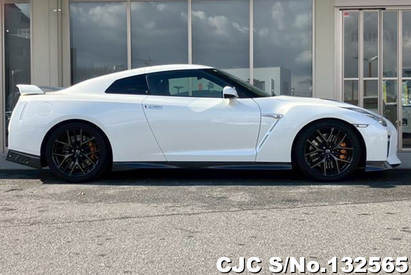 2016 Nissan / GTR Stock No. 132565