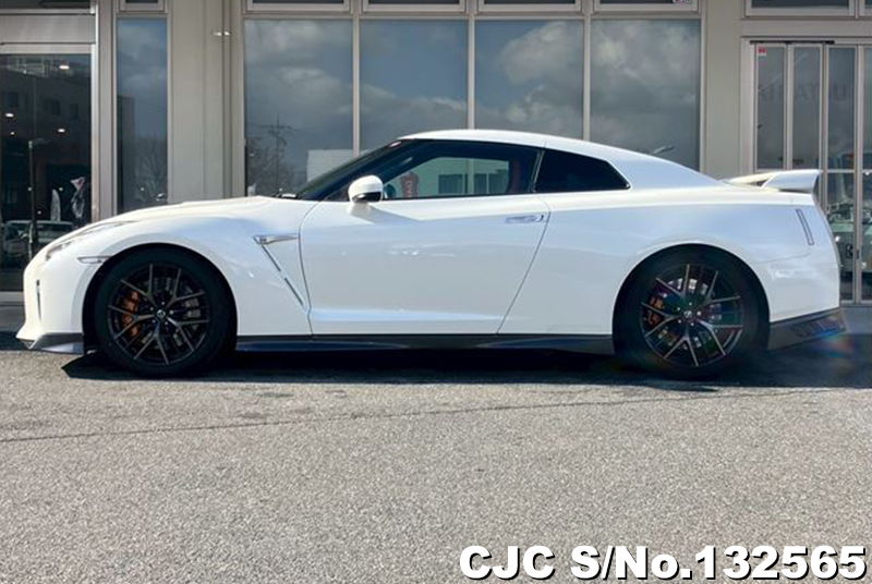 2016 Nissan / GTR Stock No. 132565