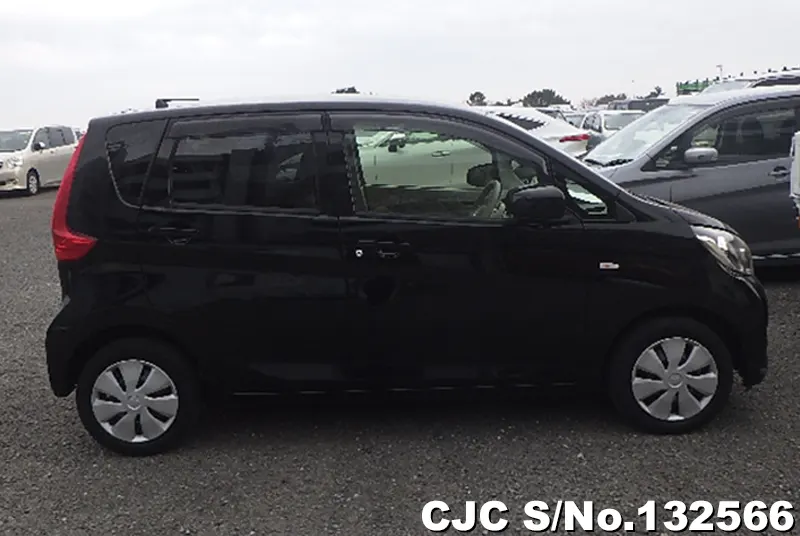 2017 Mitsubishi / Ek Wagon Stock No. 132566