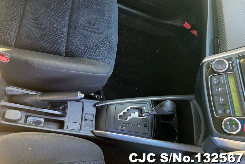 2013 Toyota / Corolla Fielder Stock No. 132567