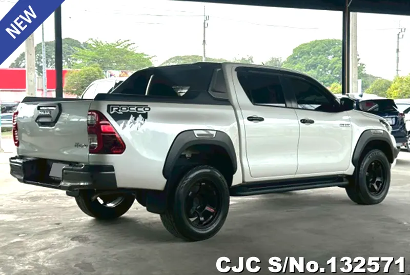 2021 Toyota / Hilux / Revo Rocco Stock No. 132571