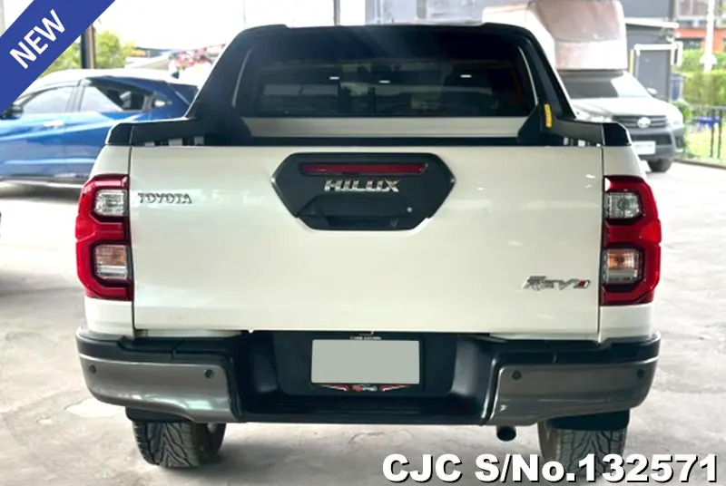 2021 Toyota / Hilux / Revo Rocco Stock No. 132571