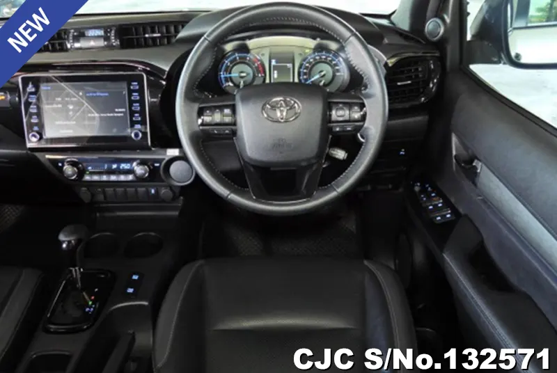 2021 Toyota / Hilux / Revo Rocco Stock No. 132571