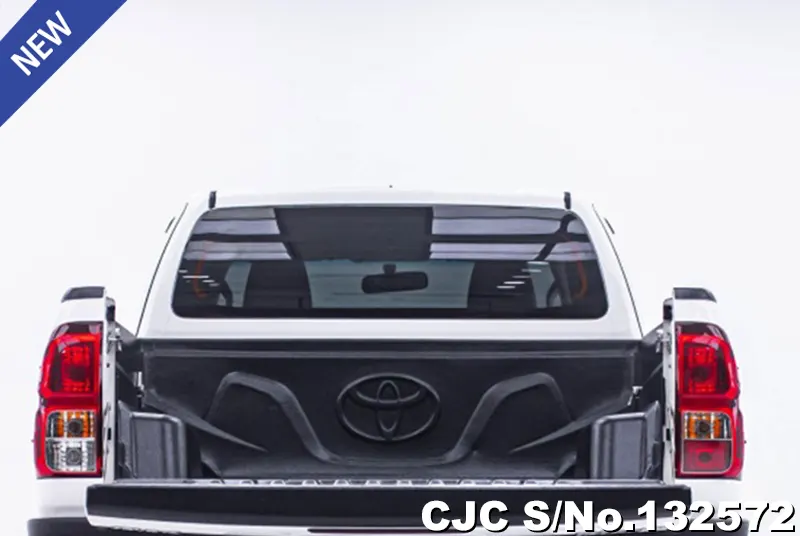 2016 Toyota / Hilux / Revo Stock No. 132572
