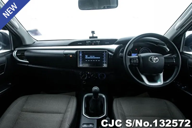 2016 Toyota / Hilux / Revo Stock No. 132572