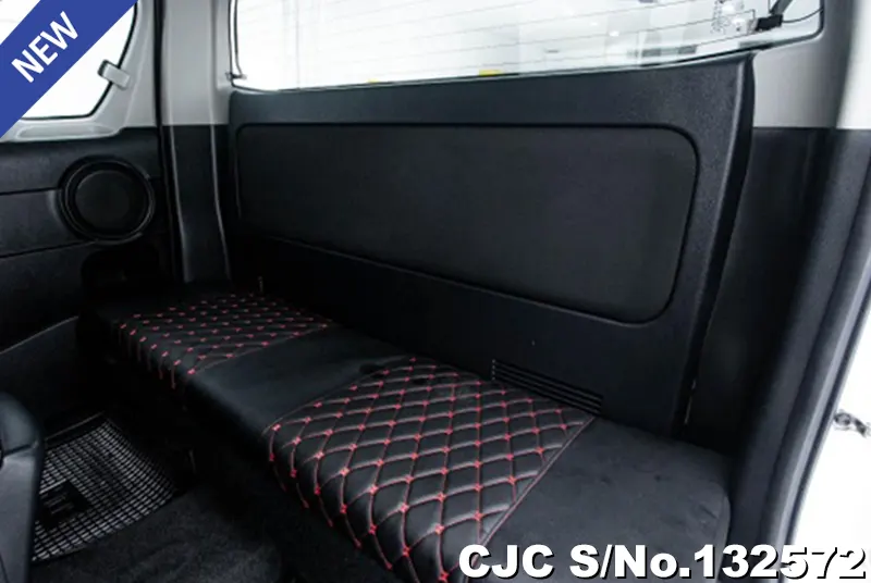 2016 Toyota / Hilux / Revo Stock No. 132572