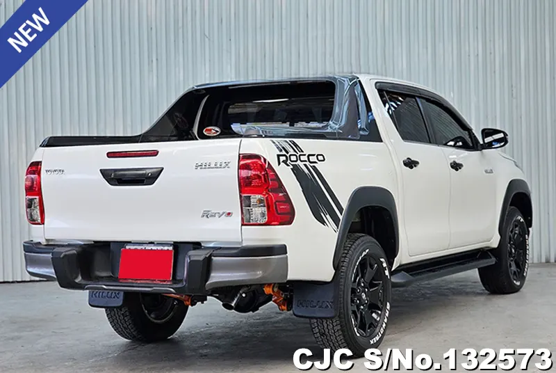 2019 Toyota / Hilux / Revo Rocco Stock No. 132573