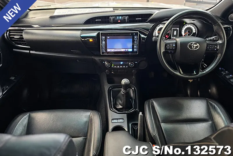 2019 Toyota / Hilux / Revo Rocco Stock No. 132573