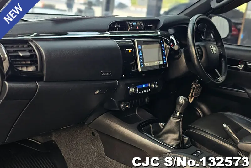 2019 Toyota / Hilux / Revo Rocco Stock No. 132573