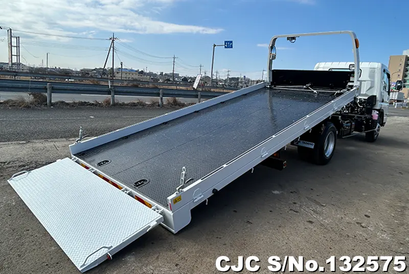 2025 Mitsubishi / Canter Stock No. 132575