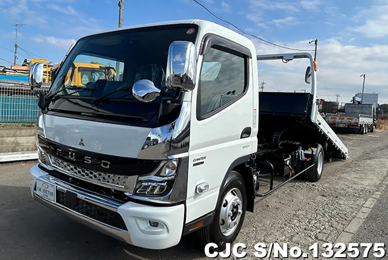 2025 Mitsubishi / Canter Stock No. 132575