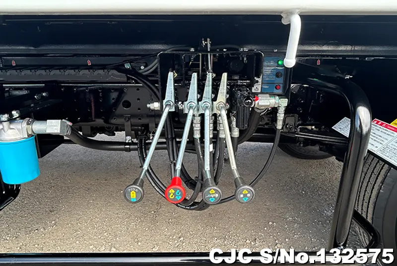 2025 Mitsubishi / Canter Stock No. 132575