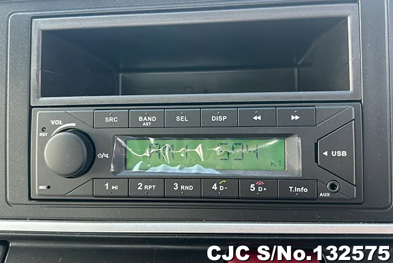 2025 Mitsubishi / Canter Stock No. 132575