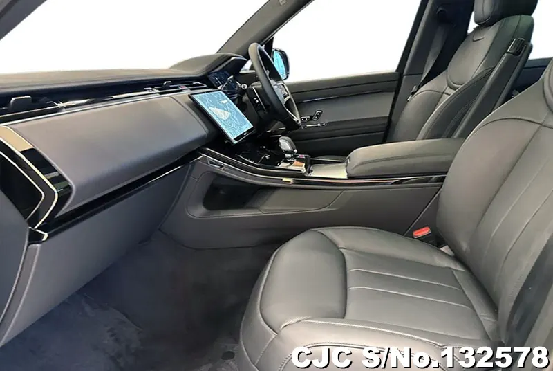 2025 Land Rover / Range Rover / Sport Stock No. 132578