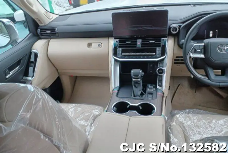2025 Toyota / Land Cruiser Stock No. 132582