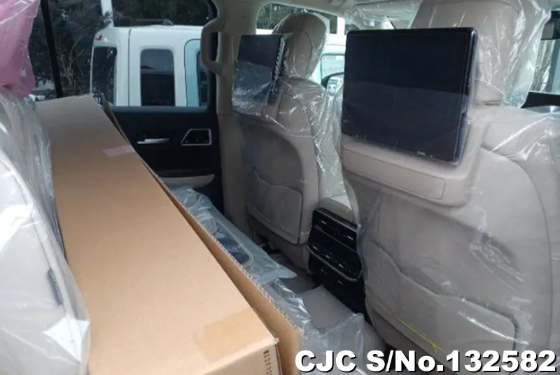 2025 Toyota / Land Cruiser Stock No. 132582