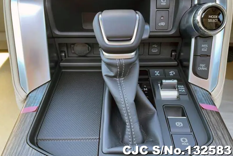 2025 Toyota / Land Cruiser Stock No. 132583