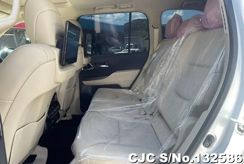 2024 Toyota / Land Cruiser Stock No. 132586