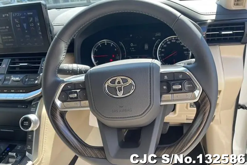 2024 Toyota / Land Cruiser Stock No. 132586