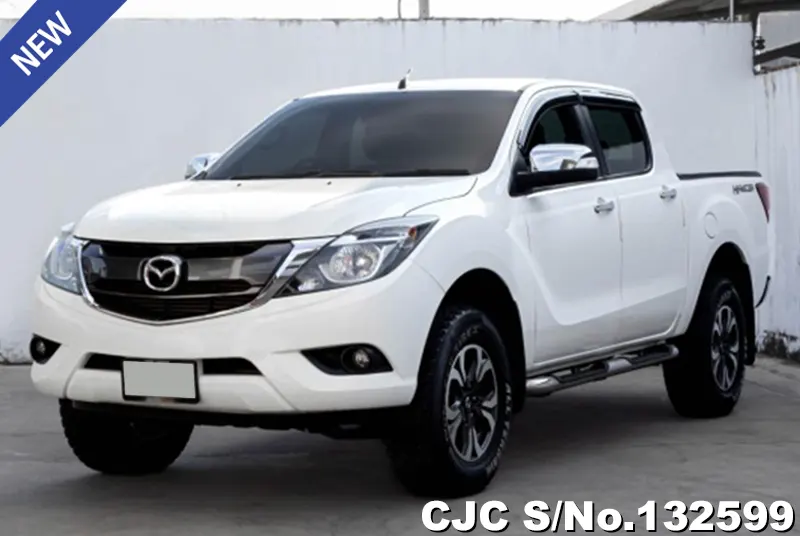 Mazda BT-50 in White for Sale Image 2