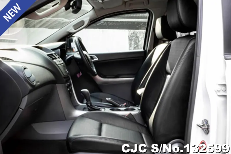 Mazda BT-50 in White for Sale Image 6