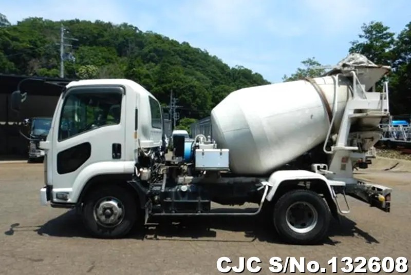 2009 Isuzu / Forward Stock No. 132608
