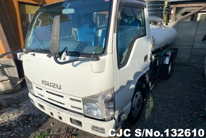 2009 Isuzu / Elf Stock No. 132610
