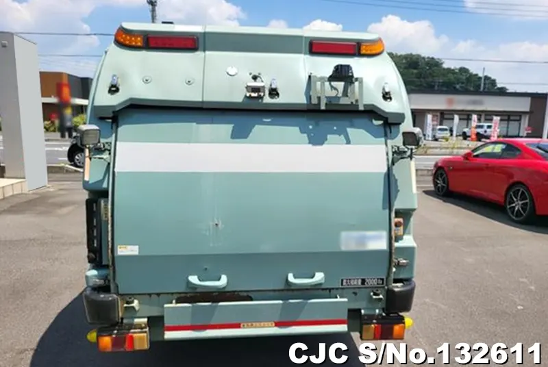 2012 Isuzu / Elf Stock No. 132611