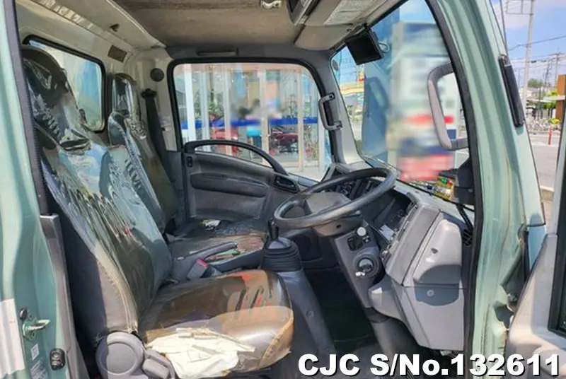 2012 Isuzu / Elf Stock No. 132611