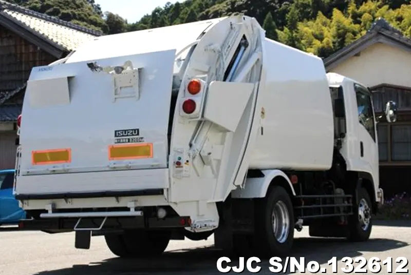 2009 Isuzu / Forward Stock No. 132612