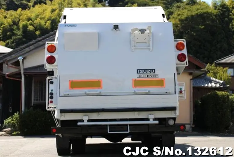 2009 Isuzu / Forward Stock No. 132612