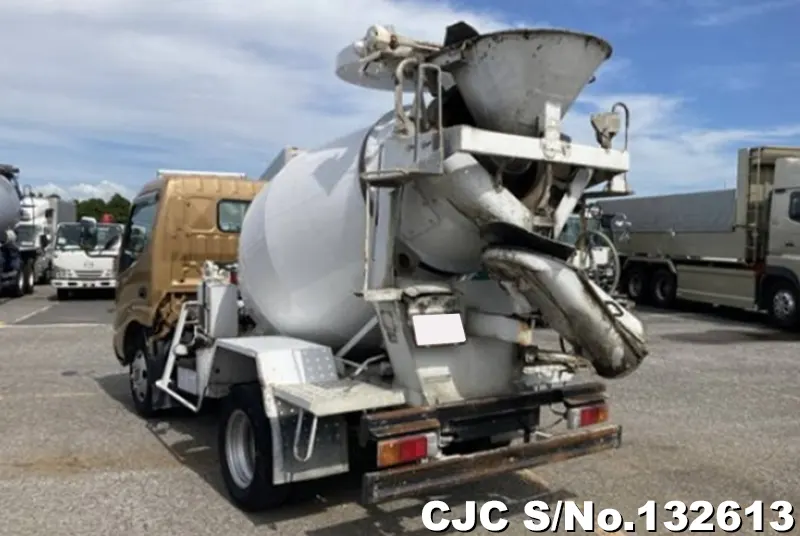 2008 Hino / Dutro Stock No. 132613