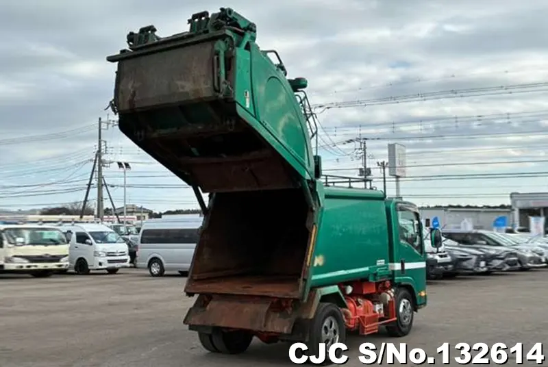 2009 Isuzu / Elf Stock No. 132614