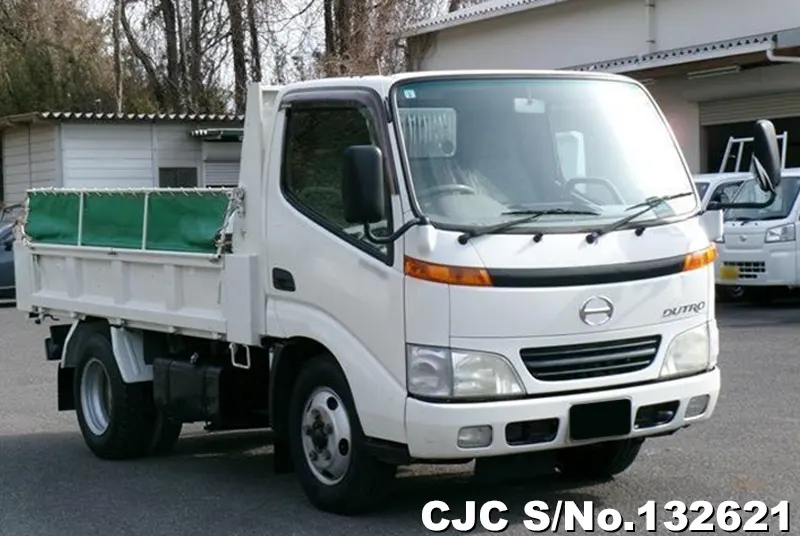 2000 Hino / Dutro Stock No. 132621