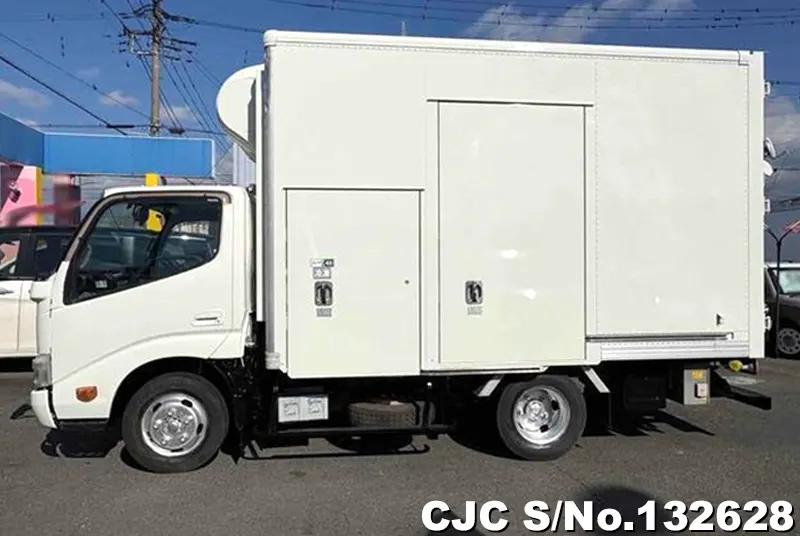 2013 Toyota / Dyna Stock No. 132628