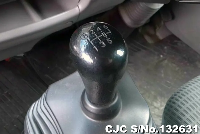 2018 Hino / Dutro Stock No. 132631