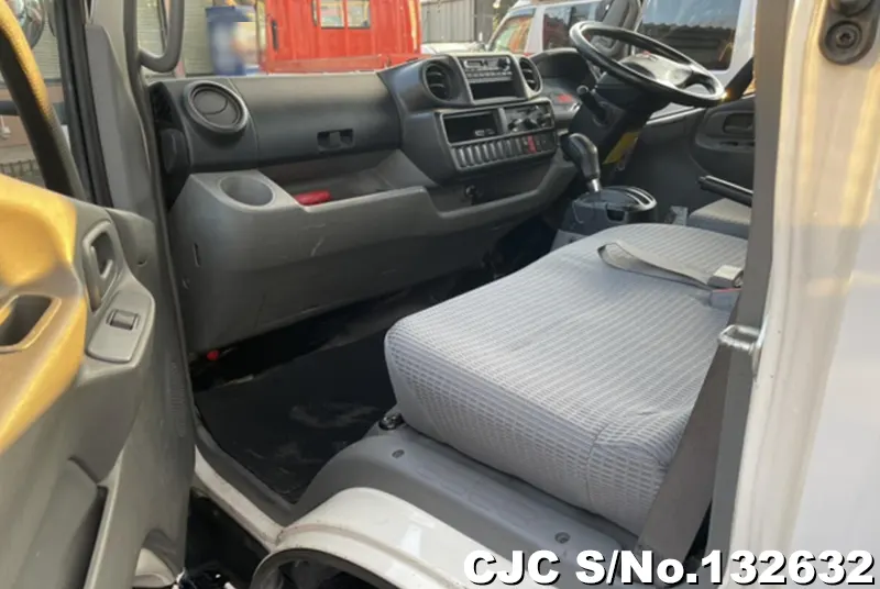 2013 Toyota / Dyna Stock No. 132632