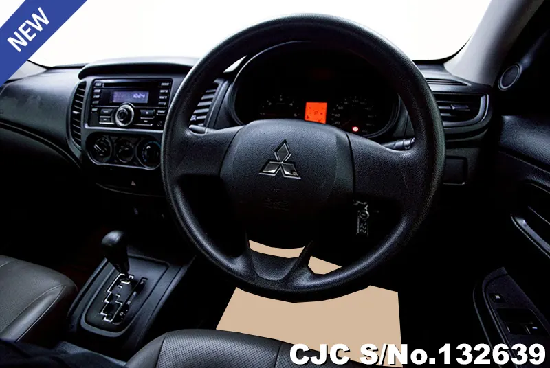 2020 Mitsubishi / Triton Stock No. 132639