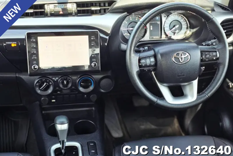 Toyota Hilux in Gray for Sale Image 11