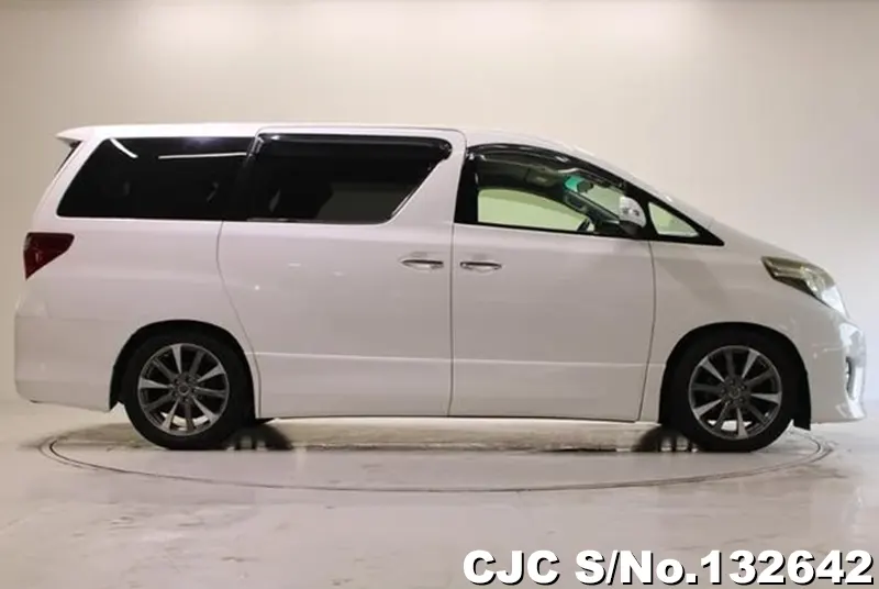 2012 Toyota / Alphard Stock No. 132642