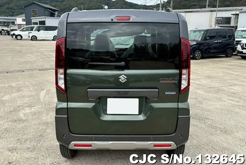 Suzuki Spacia Gear in Black for Sale Image 4