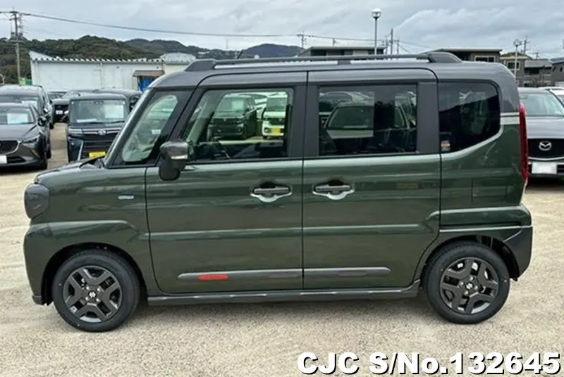 2026 Suzuki / Spacia Gear Stock No. 132645