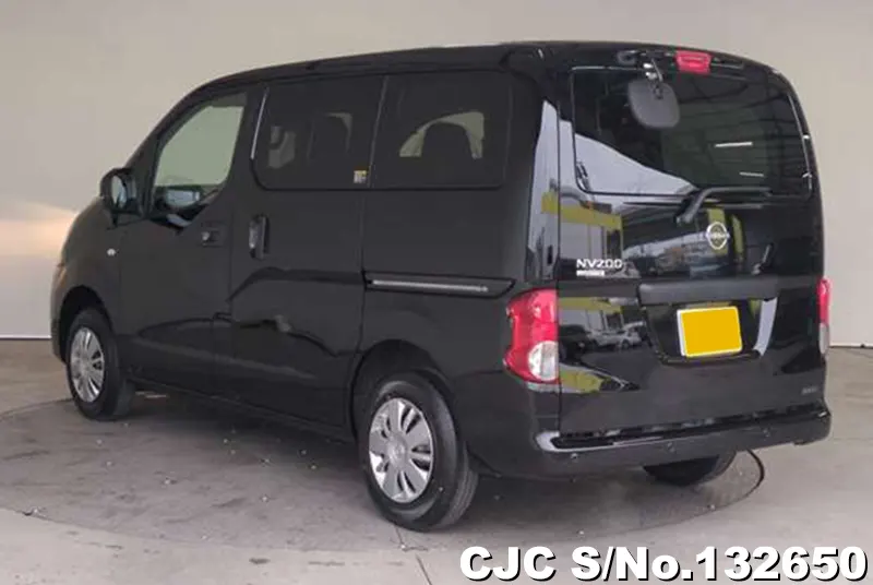 Nissan NV200 in Black for Sale Image 1